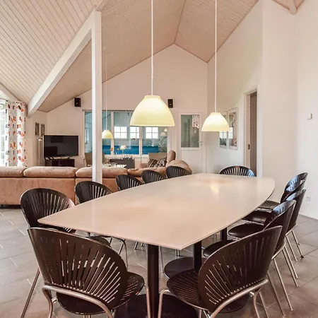 6 Bedroom Amazing In * Blåvand