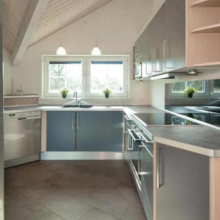 6 Bedroom Amazing In بيت للعطل *