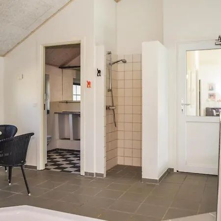 Cozy In With Indoor Swimming Pool Tatil Evi