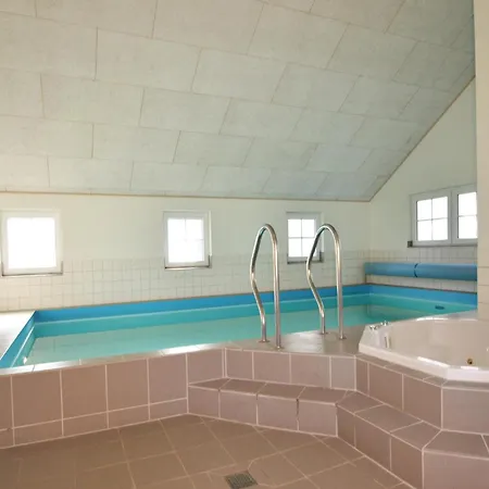 Six-bedroom In *